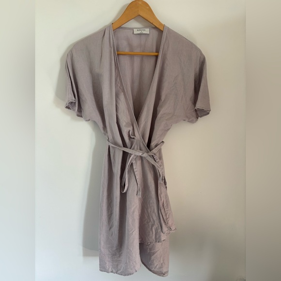 ARITZIA Babaton Wallace Wrap Dress Size S Linen Blend - Picture 4 of 10